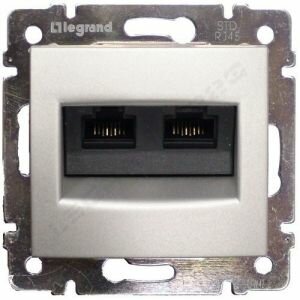 Розетка для компьютерных сетей RJ-45 UTP CAT5E двойная Legrand Valena (Алюминий) 770239 ― Legrand-220.ru
