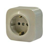 Розетка 1-я с заземлением со шторками 16А Legrand Quteo (Cл.Кость) 782250
