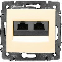 Розетка для компьютерных сетей RJ-45 UTP CAT5E двойная Legrand Valena (Сл. Кость) 774139