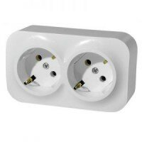 Розетка 2-я заземлением и шторками Legrand Quteo (Белый) 782223